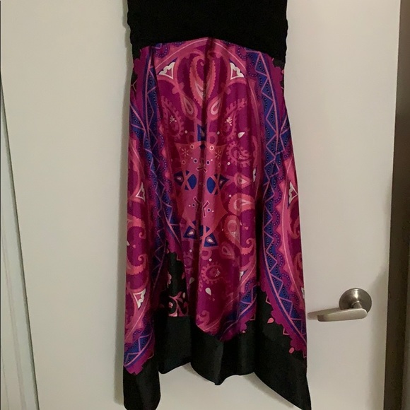 Le Chateau Dress - Picture 3 of 4